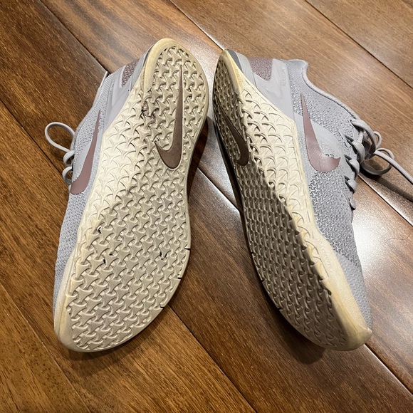 Nike Running Shoes - Picture 4 of 5